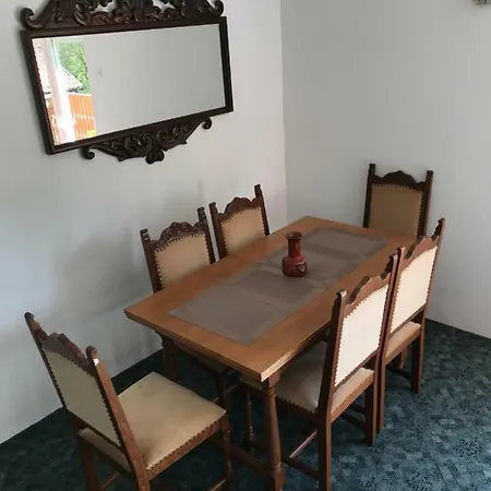 Renesansa Vikendica Visoko